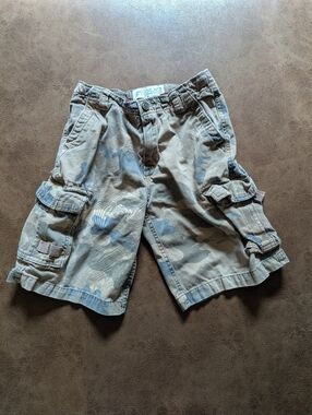 Retro The Children's Place Camo Carpenter Shorts